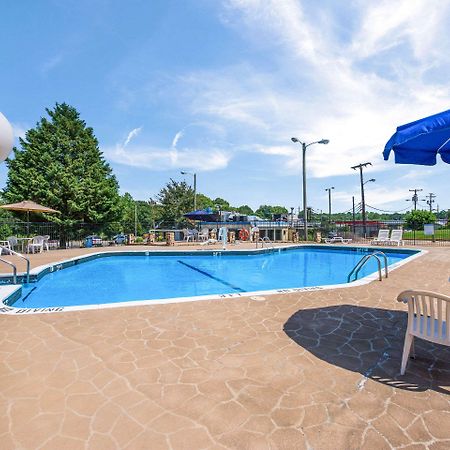 Quality Inn Gastonia Ngoại thất bức ảnh